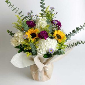 bouquet valencia con girasoles, hortensias y claveles bogota